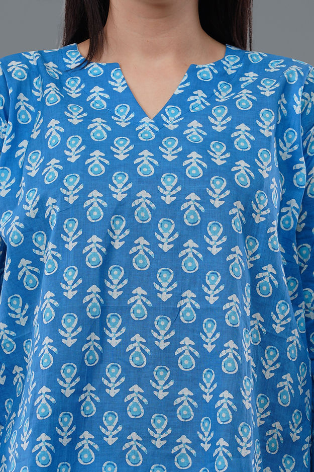 Loungeez Blue/White Kurti Set