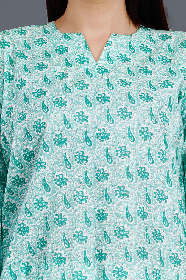 Loungeez Green/White Floral Printed Kurti Set